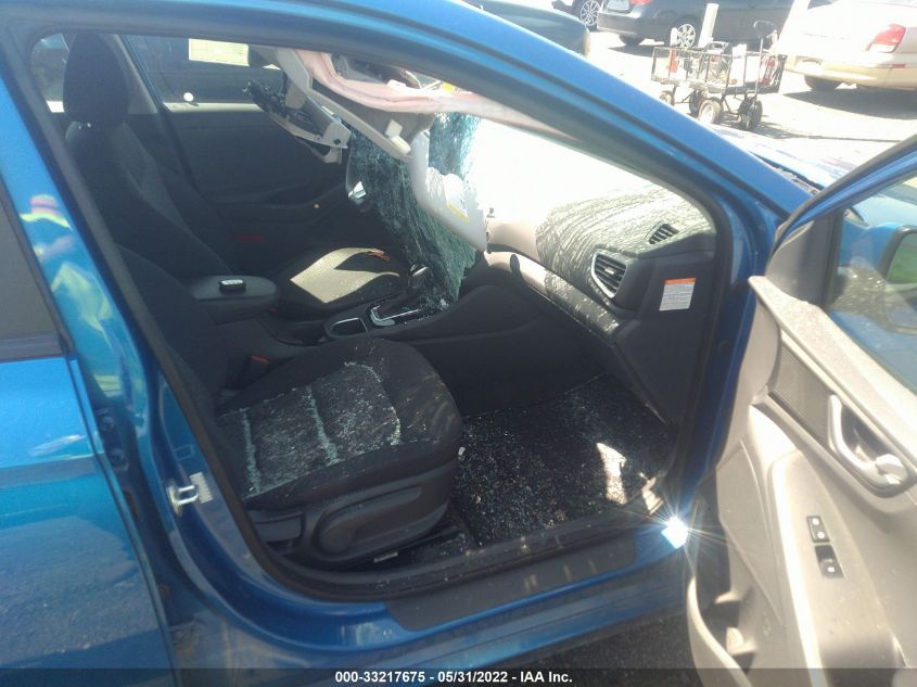 2017 HYUNDAI IONIQ HYBRID BLUE KMHC65LC0HU027715