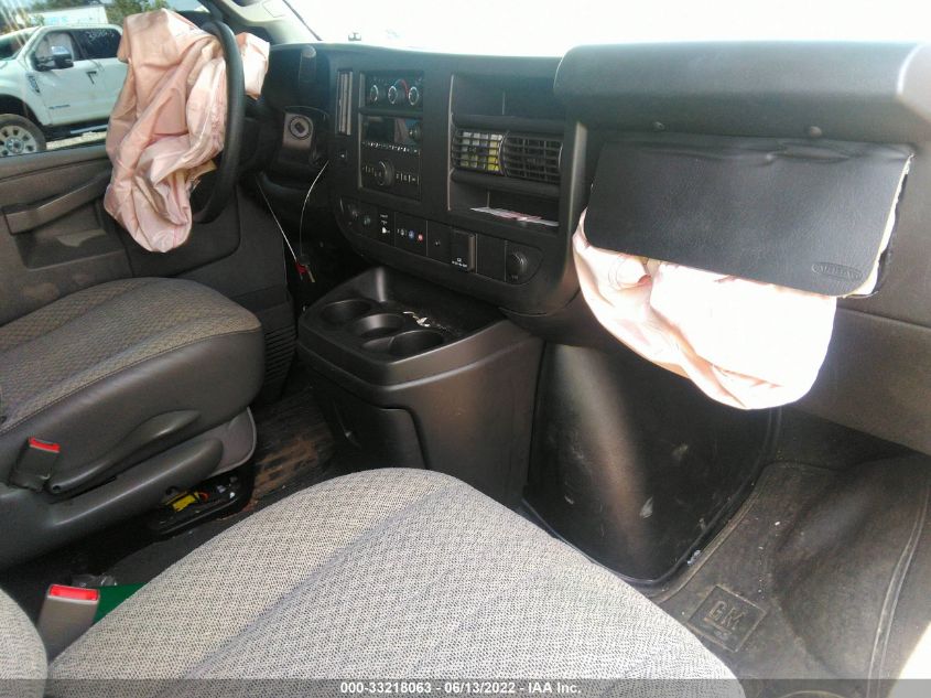 2018 CHEVROLET EXPRESS PASSENGER LT 1GAZGPFG0J1316079