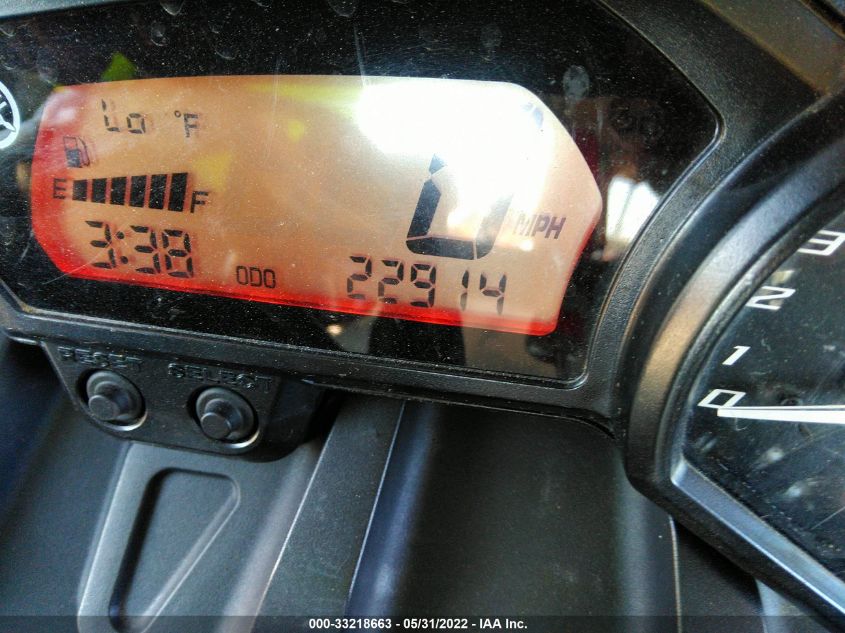 2013 YAMAHA FZ6 R JYARJ18E8DA011656