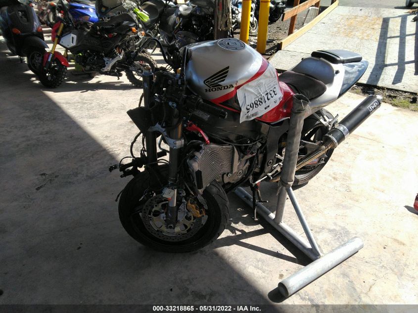 2001 HONDA RVT1000 R JH2SC45361M101376