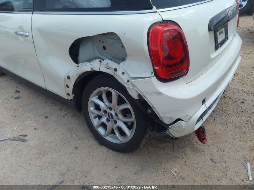 2015 MINI COOPER HARDTOP S WMWXP7C5XF2A35104