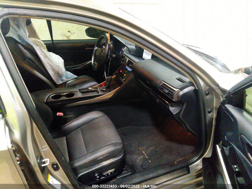 2017 LEXUS IS IS 300 JTHCM1D25H5018770