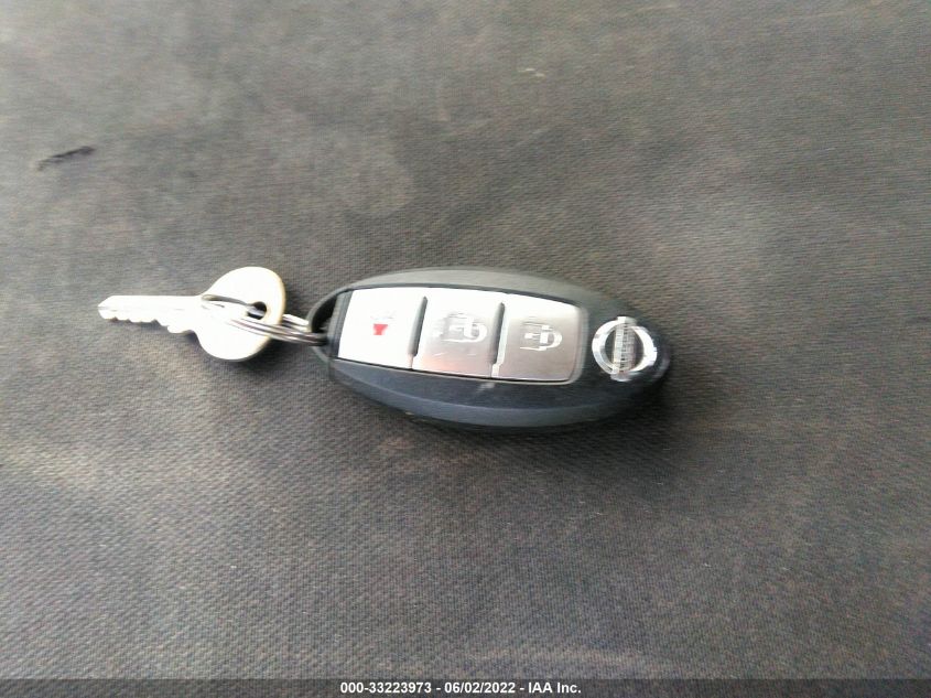 2017 NISSAN TITAN SV 1N6AA1EJ0HN570391