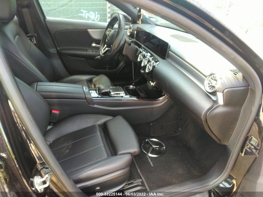 2019 MERCEDES-BENZ A-CLASS A 220 WDD3G4EB9KW002622