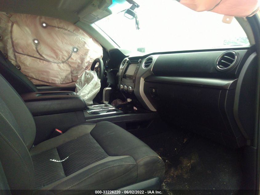 2017 TOYOTA TUNDRA 4WD SR5 5TFDW5F11HX642078