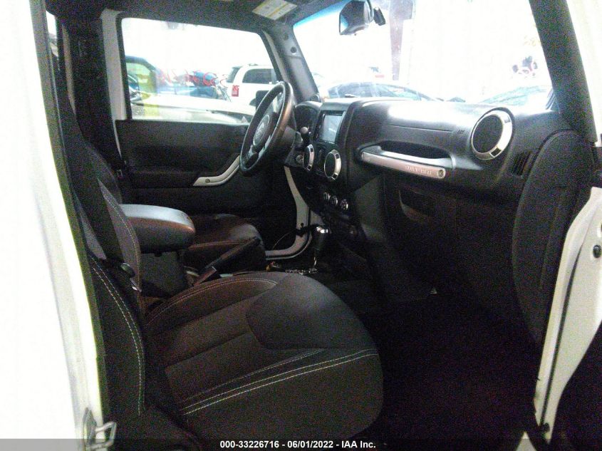 2013 JEEP WRANGLER UNLIMITED SAHARA 1C4BJWEGXDL595300