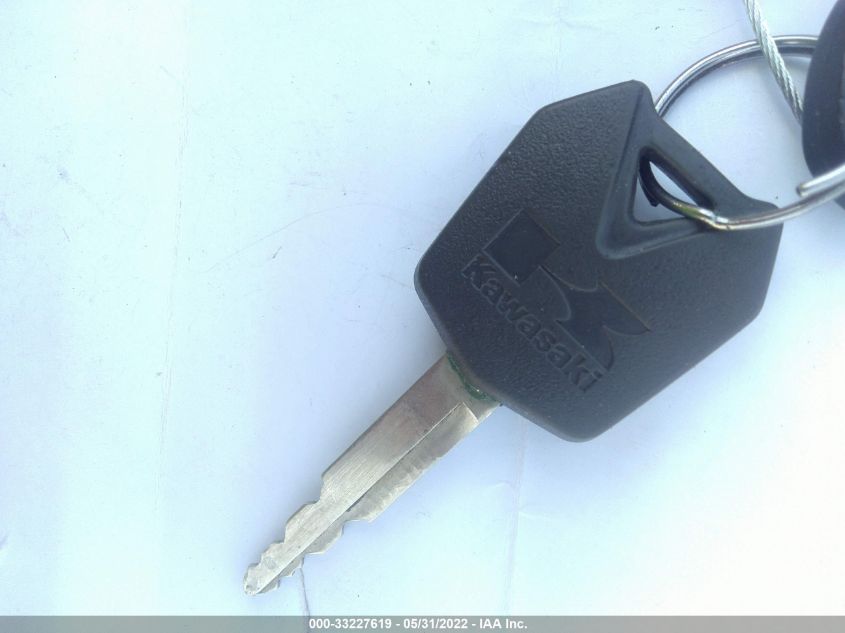 2010 KAWASAKI ZX1000 F JKAZXCF19AA002629