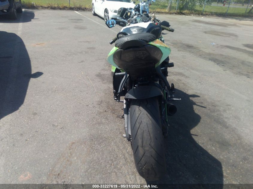 2010 KAWASAKI ZX1000 F JKAZXCF19AA002629