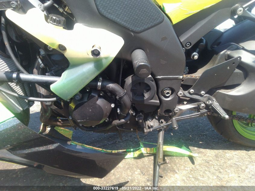 2010 KAWASAKI ZX1000 F JKAZXCF19AA002629