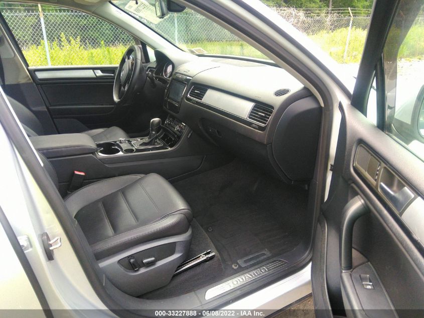 2013 VOLKSWAGEN TOUAREG SPORT WVGEF9BP5DD009192