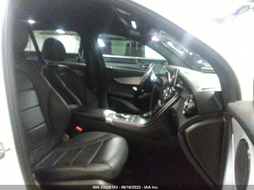 2019 MERCEDES-BENZ GLC GLC 300 WDC0G4KB2KV126927