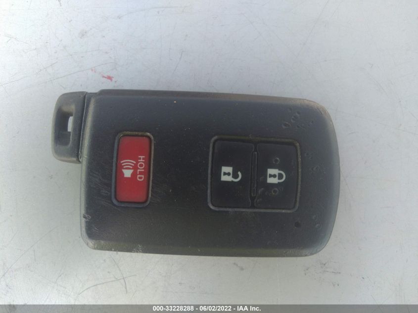 2013 TOYOTA PRIUS C JTDKDTB37D1049296