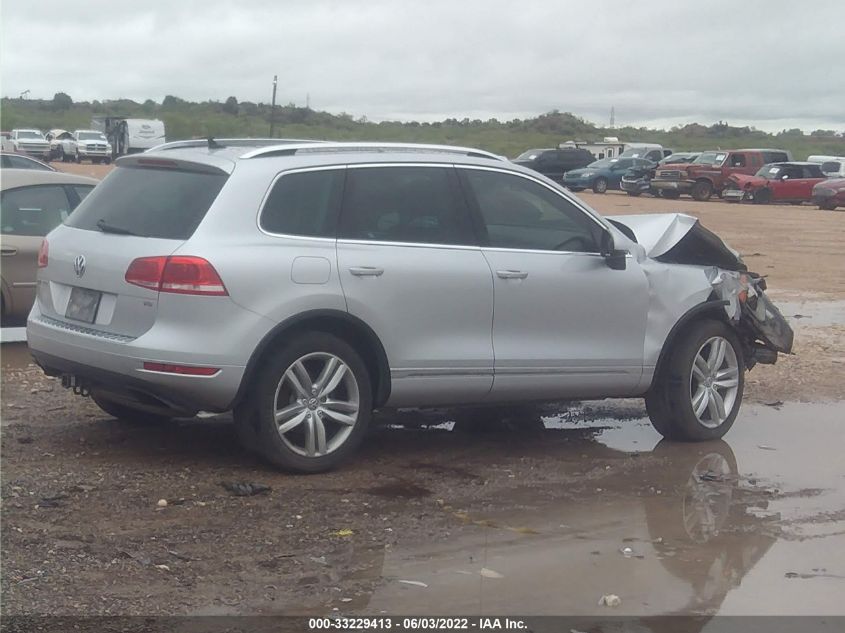 2013 VOLKSWAGEN TOUAREG EXEC WVGEF9BP5DD002324