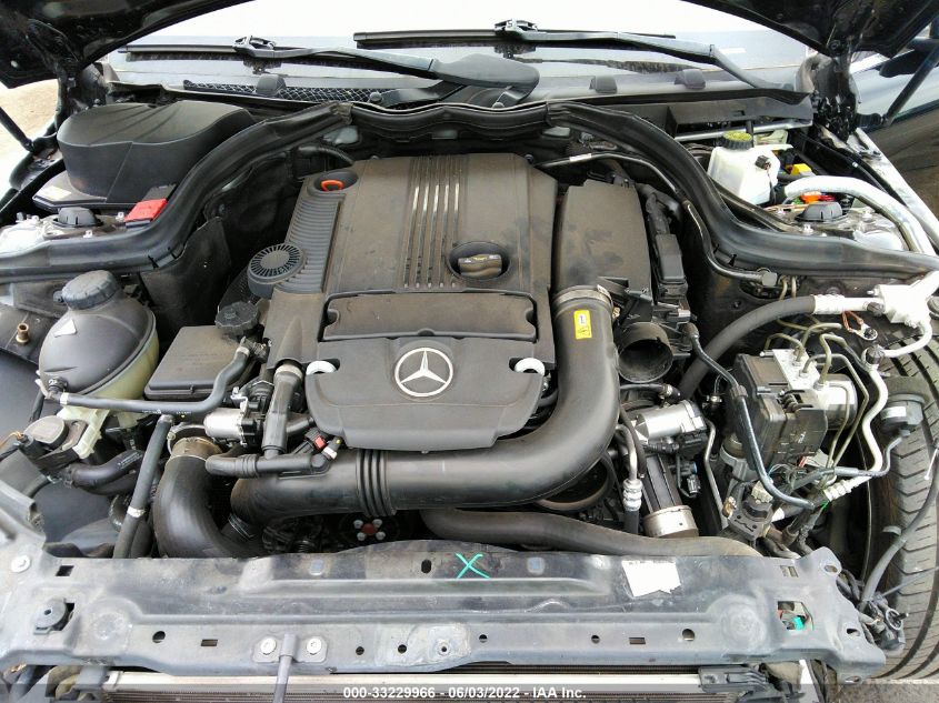 2013 MERCEDES-BENZ C-CLASS C 250 LUXURY WDDGF4HB5DA779377