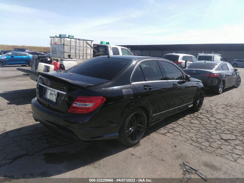 2013 MERCEDES-BENZ C-CLASS C 250 LUXURY WDDGF4HB5DA779377