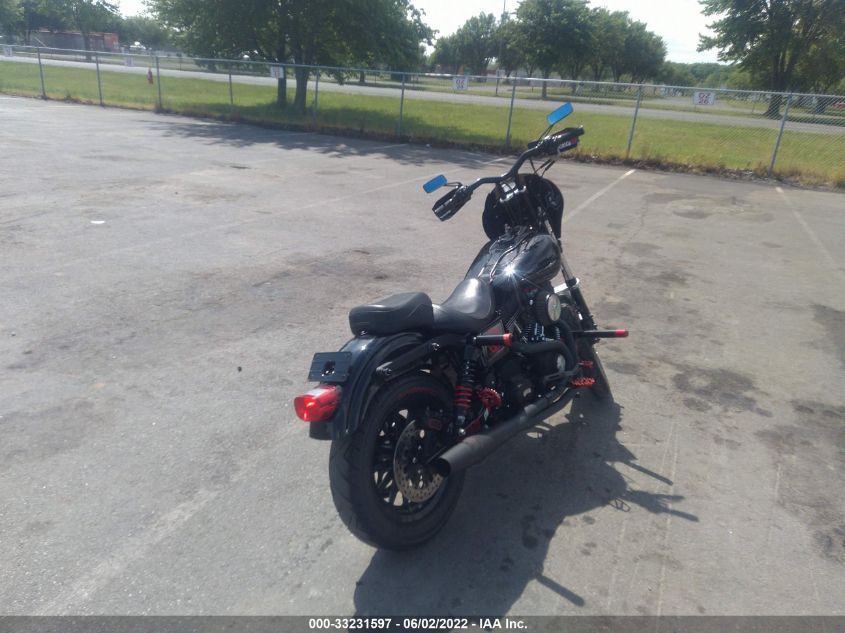 2000 HARLEY-DAVIDSON FXDX 1HD1GJV32YY320716