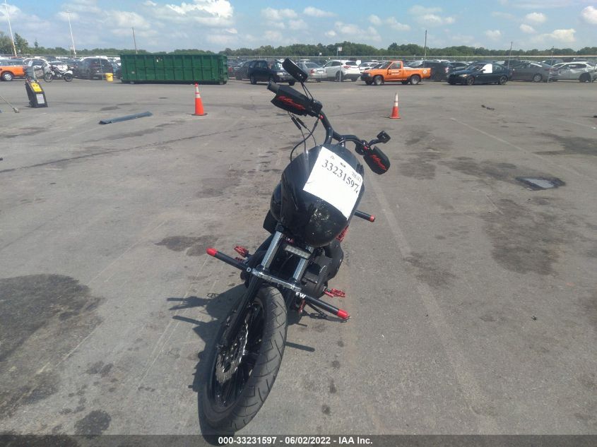 2000 HARLEY-DAVIDSON FXDX 1HD1GJV32YY320716