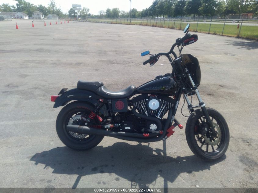 2000 HARLEY-DAVIDSON FXDX 1HD1GJV32YY320716