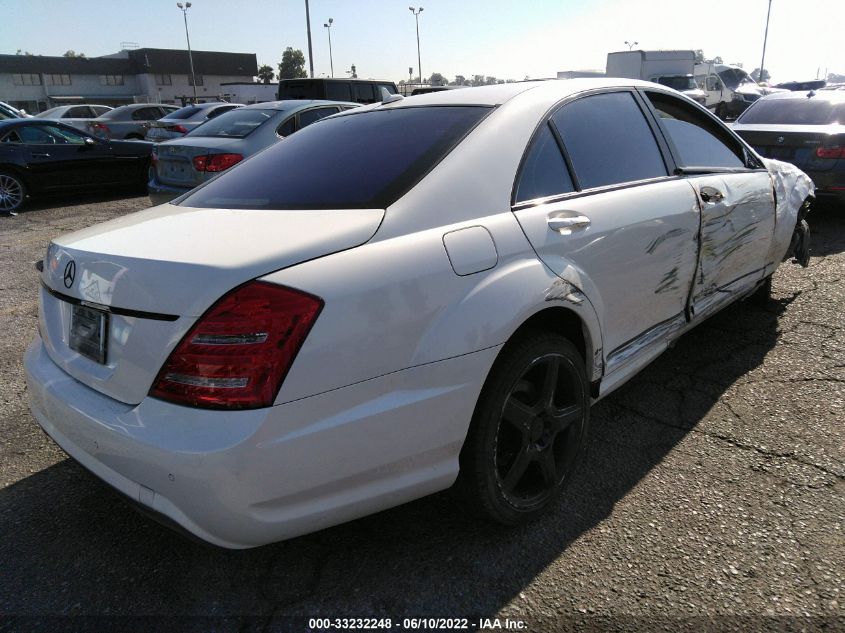 2013 MERCEDES-BENZ S-CLASS S 550 WDDNG7DB9DA501805