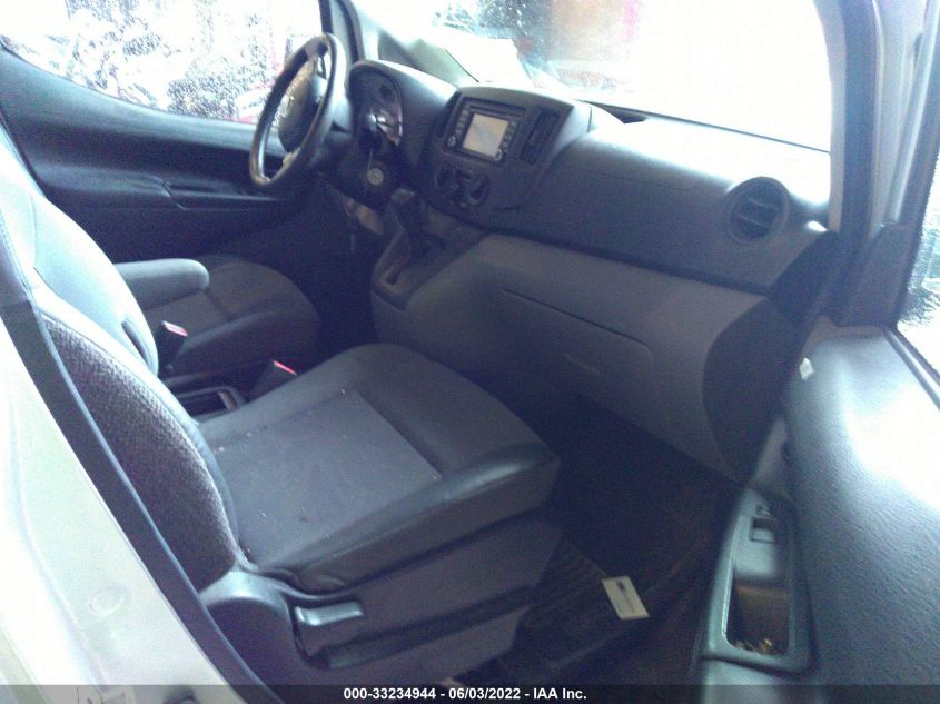 2015 NISSAN NV200 SV 3N6CM0KN8FK732059