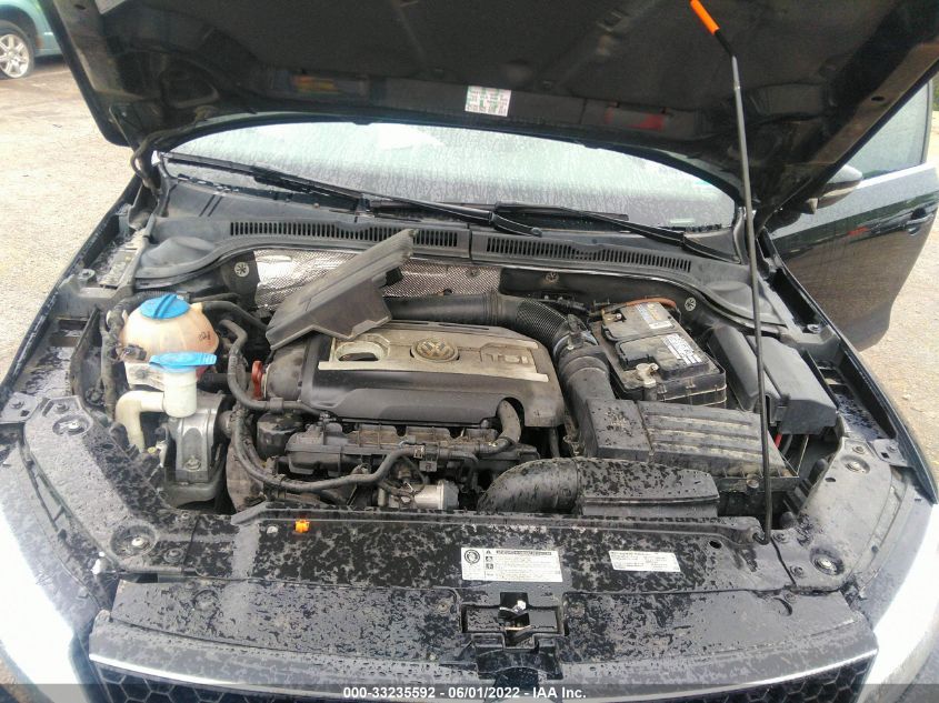 2013 VOLKSWAGEN GLI AUTOBAHN 3VW467AJ8DM248223