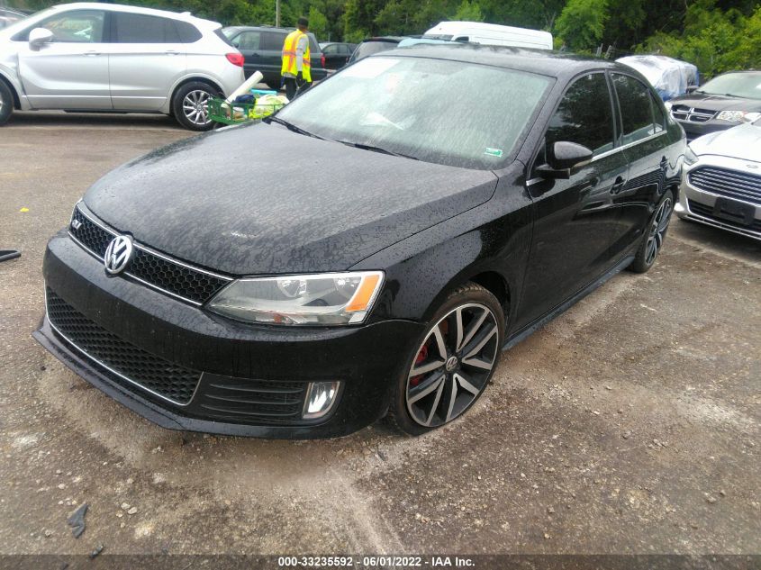 2013 VOLKSWAGEN GLI AUTOBAHN 3VW467AJ8DM248223