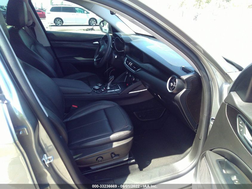 2018 ALFA ROMEO STELVIO ZASFAKAN1J7B83258