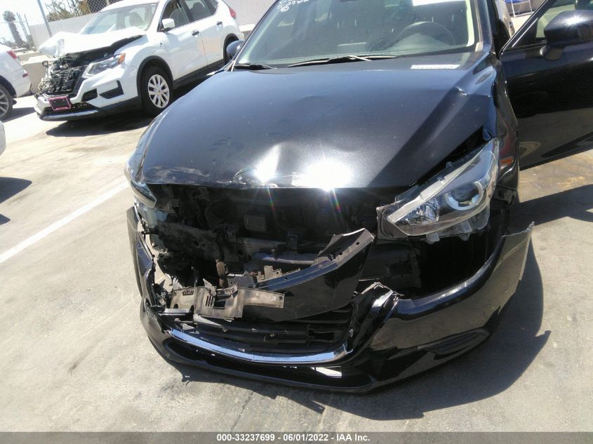 2018 MAZDA MAZDA3 4-DOOR SPORT 3MZBN1U76JM226160
