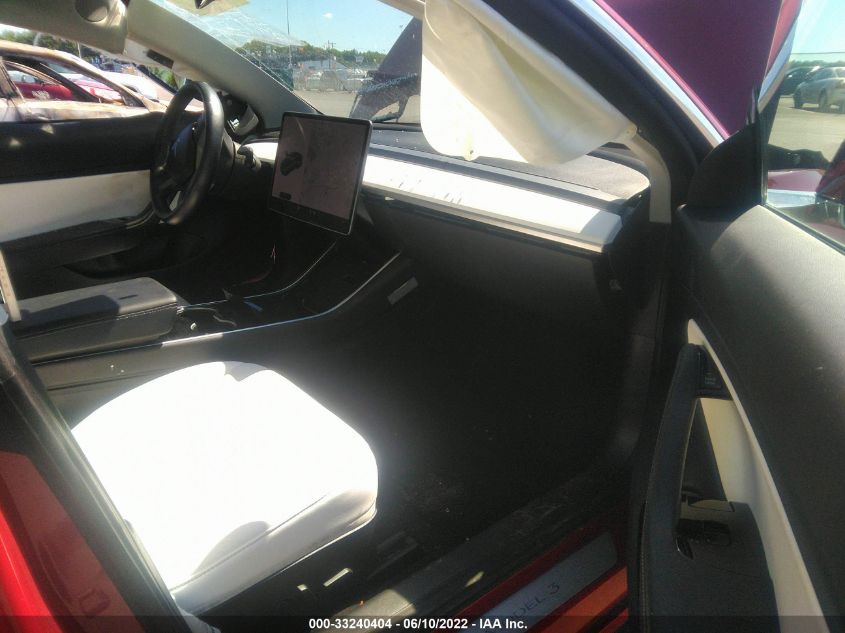 Фото: 5YJ3E1EB4JF112995 - 5