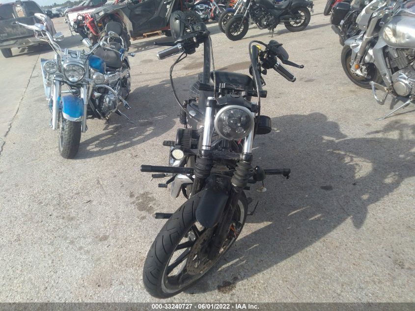 2018 HARLEY-DAVIDSON XL883 IRON 883 1HD4LE219JC404991