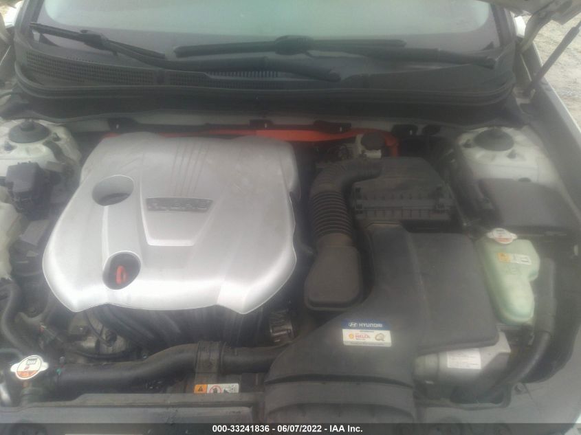 2013 HYUNDAI SONATA HYBRID KMHEC4A40DA088310