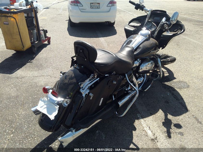 2017 HARLEY-DAVIDSON FLTRX ROAD GLIDE 1HD1KHC35HB685033