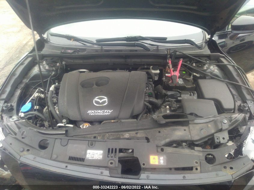 2018 MAZDA MAZDA3 4-DOOR SPORT 3MZBN1U74JM196298