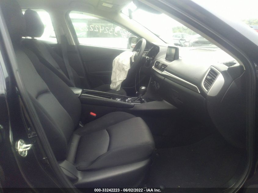 2018 MAZDA MAZDA3 4-DOOR SPORT 3MZBN1U74JM196298