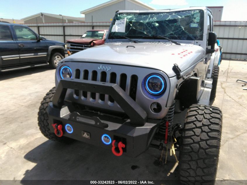 2015 JEEP WRANGLER UNLIMITED SAHARA 1C4BJWEG9FL646370