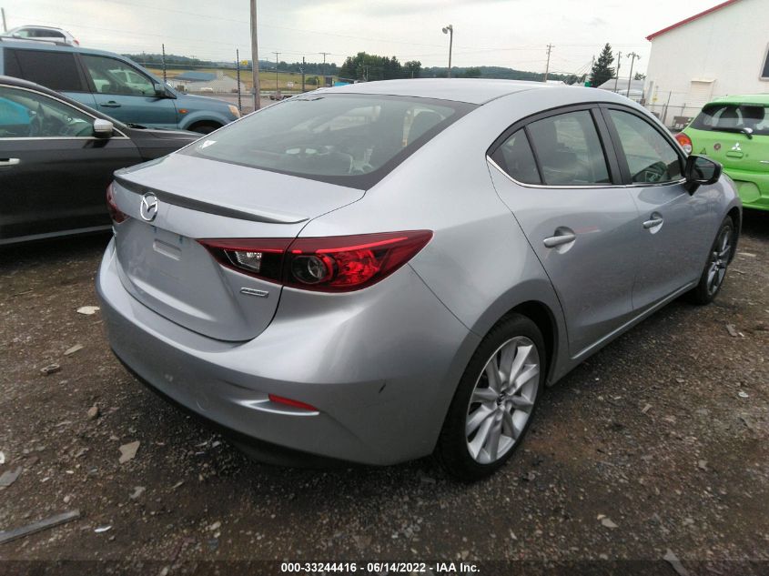 2018 MAZDA MAZDA3 4-DOOR TOURING 3MZBN1V37JM241424