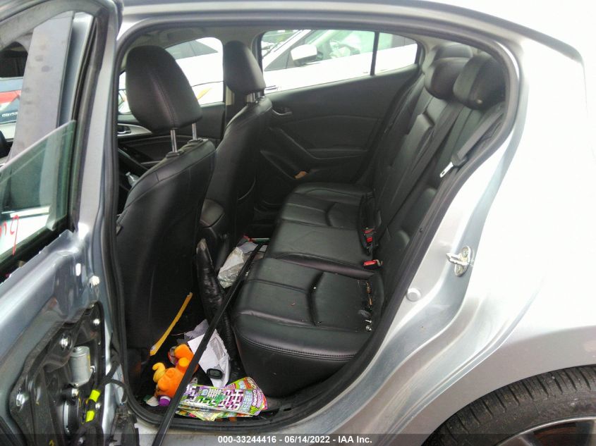 2018 MAZDA MAZDA3 4-DOOR TOURING 3MZBN1V37JM241424