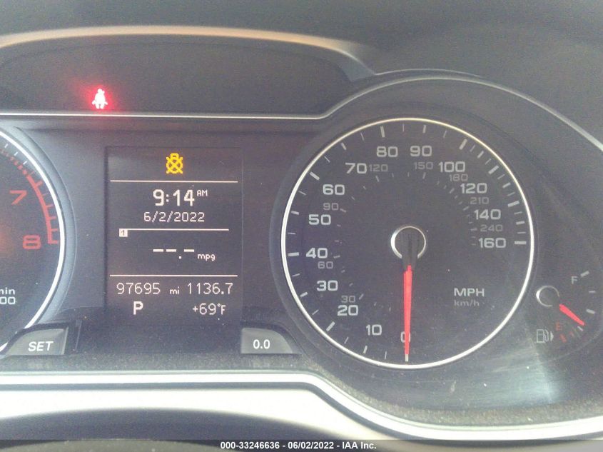 2013 AUDI A4 PREMIUM WAUBFAFL4DN045110