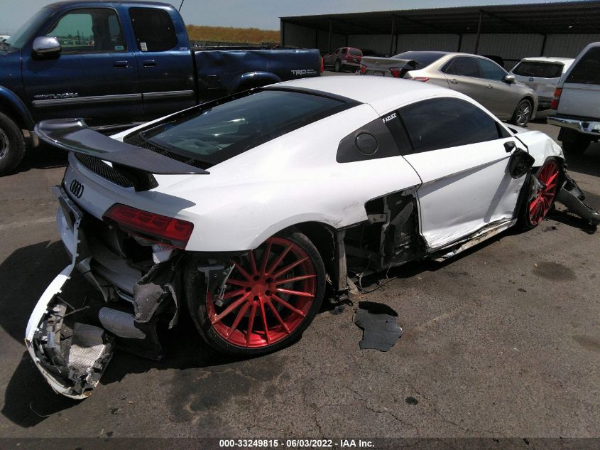 2017 AUDI R8 V10 PLUS WUAKBAFX3H7905111