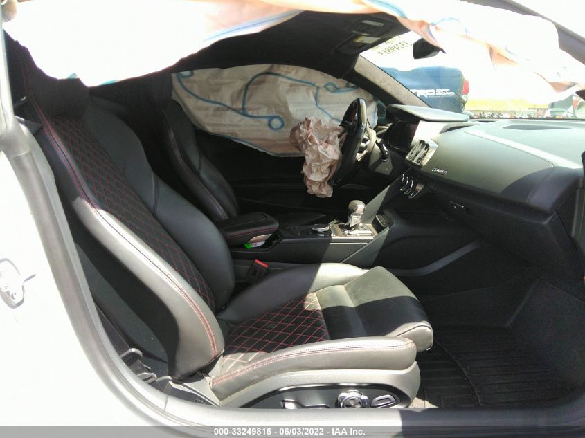 2017 AUDI R8 V10 PLUS WUAKBAFX3H7905111