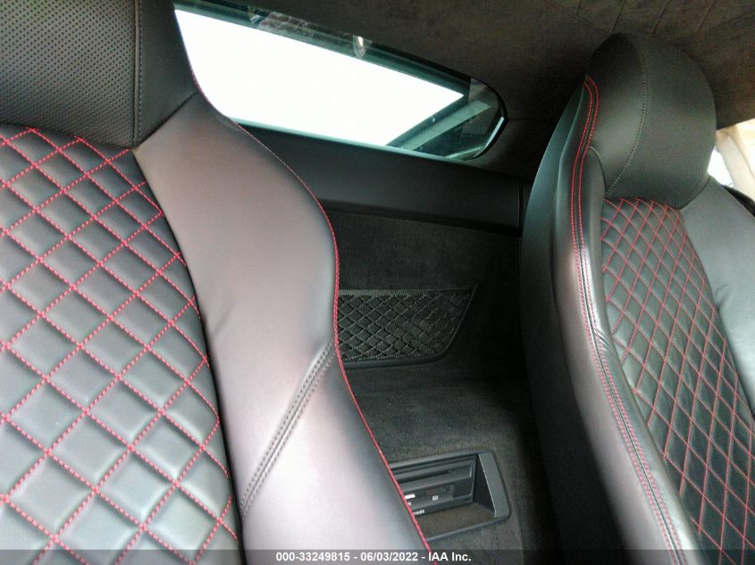 2017 AUDI R8 V10 PLUS WUAKBAFX3H7905111