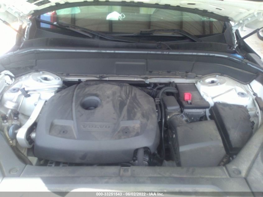 2016 VOLVO XC90 T6 MOMENTUM YV4A22PK7G1064698