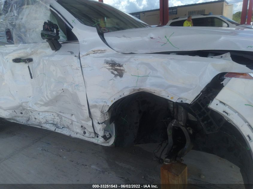 2016 VOLVO XC90 T6 MOMENTUM YV4A22PK7G1064698