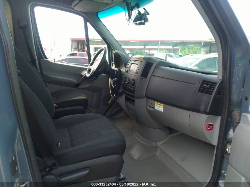 2018 MERCEDES-BENZ SPRINTER CARGO VAN WD3PE7CD0JP633592
