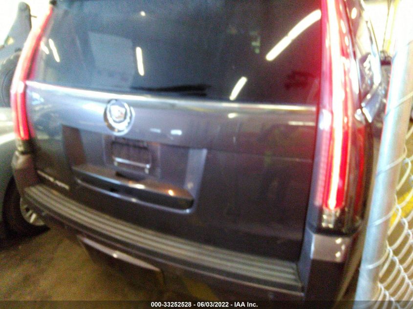 2015 CADILLAC ESCALADE LUXURY 1GYS4BKJXFR182321