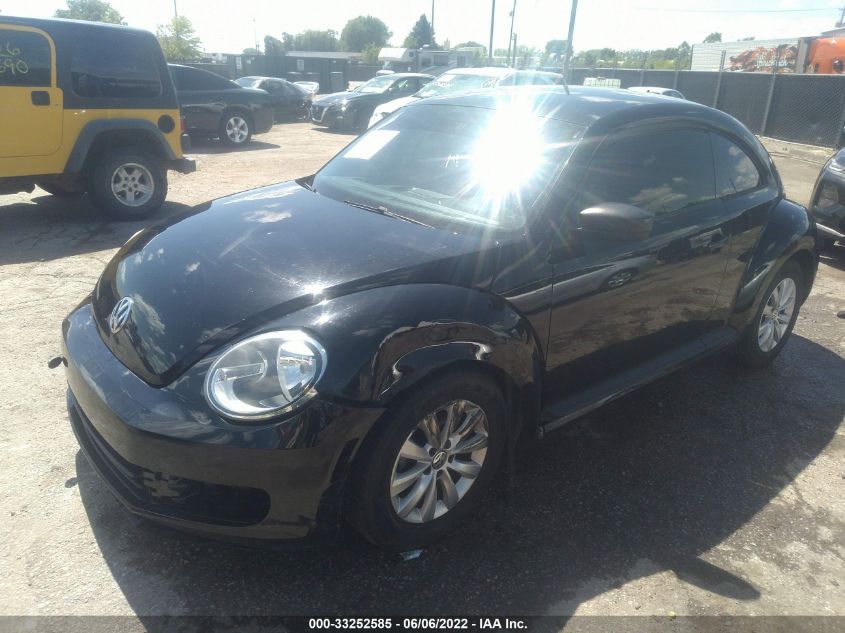 2013 VOLKSWAGEN BEETLE COUPE 2.5L ENTRY 3VWFP7ATXDM647061