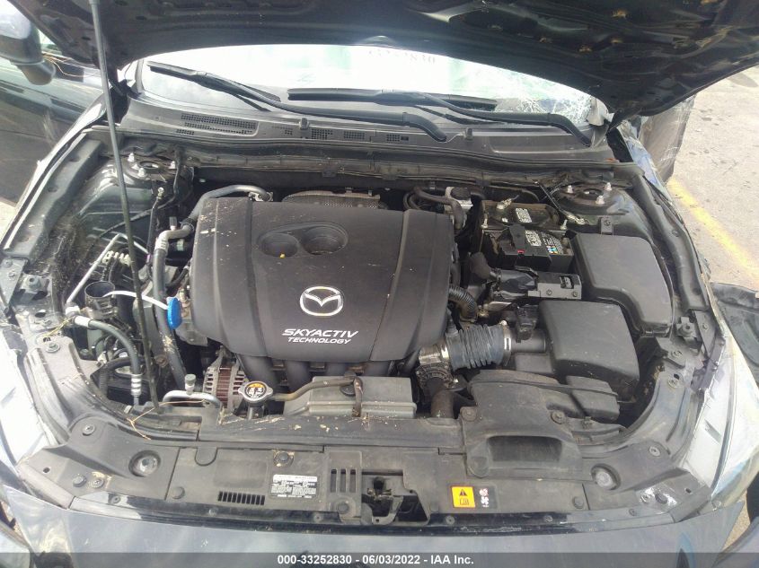 2018 MAZDA MAZDA3 4-DOOR SPORT 3MZBN1U74JM200124