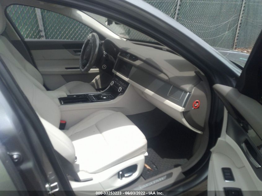 2020 JAGUAR XF 25T PREMIUM SAJBJ4FX3LCY82965
