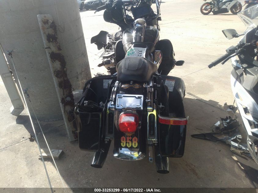 2019 HARLEY-DAVIDSON FLHTK - 1HD1KEF32KB618889