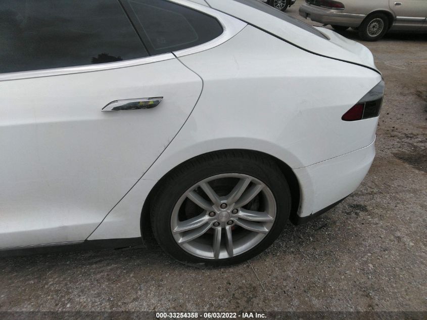 2014 TESLA MODEL S 5YJSA1H17EFP53140